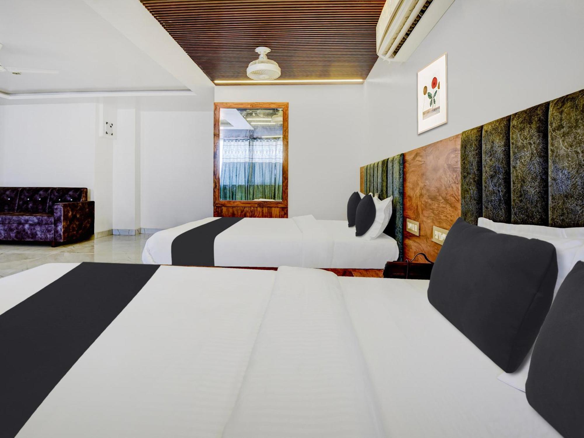 Townhouse Madgaon Hotel Raia Exterior photo