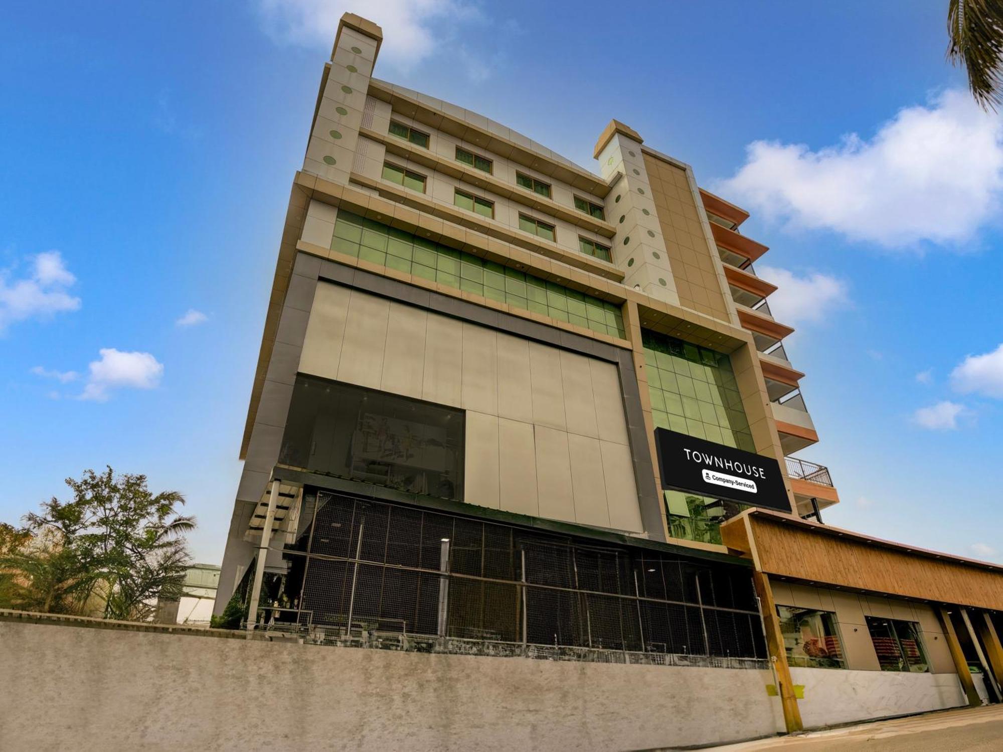 Townhouse Madgaon Hotel Raia Exterior photo